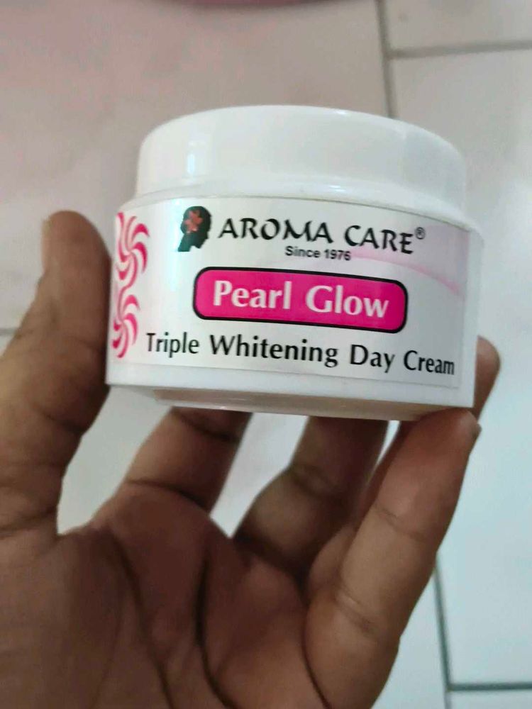 Aroma Care Pearl Glow Day Cream