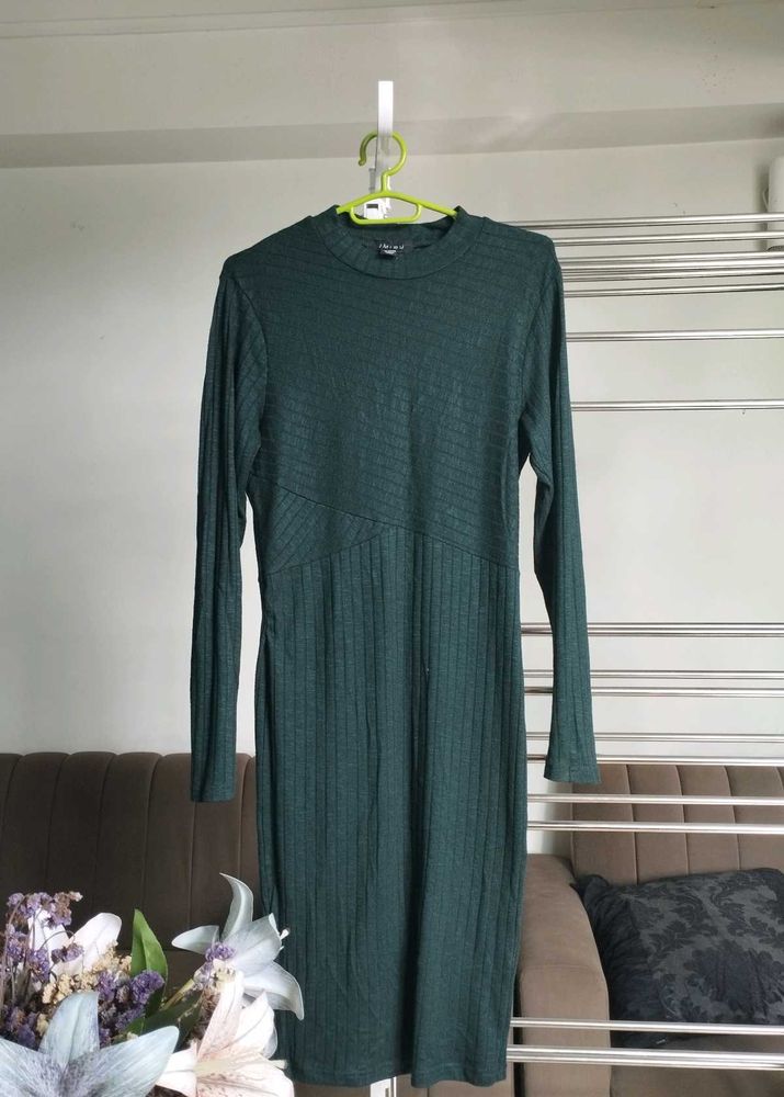 New Look Green Ribbed Midi Dress