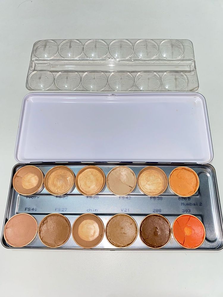 Kryolan Supra colour palette