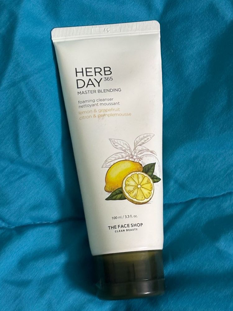 The Face Shop Herb Day Cleanser