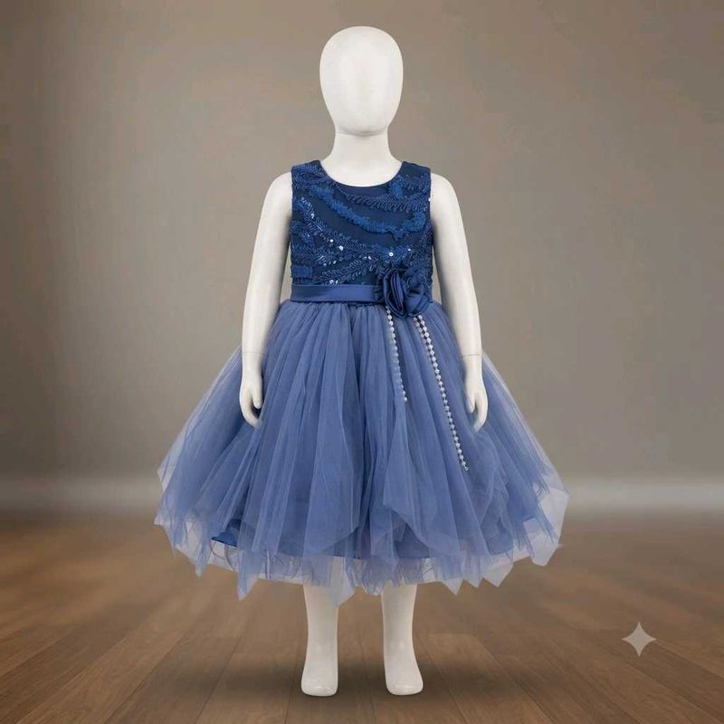 Sparkling 🅰️Blue Tulle Dress