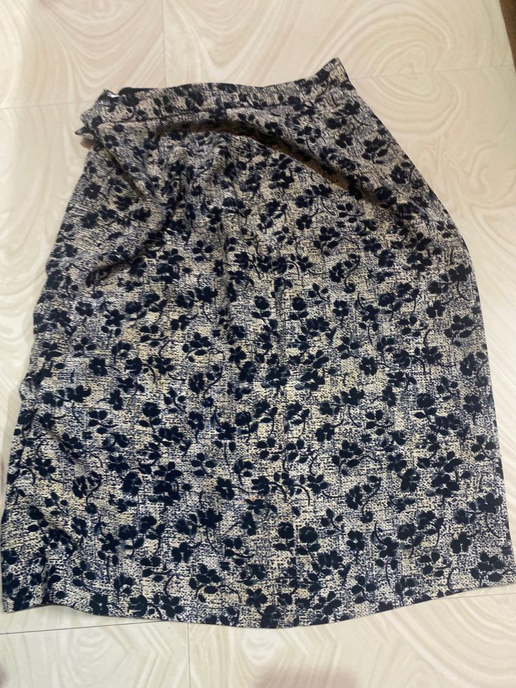 Vintage Floral Midi Skirt
