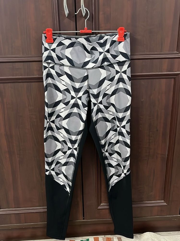 Adidas Leggings