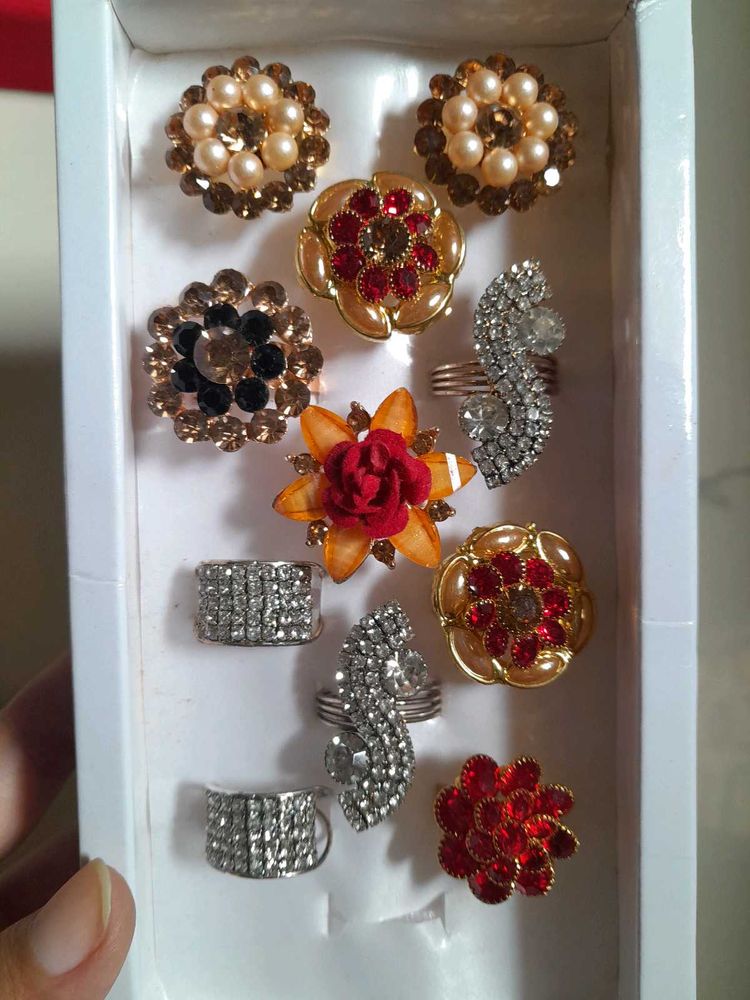 Set of Elegant Cocktail Rings