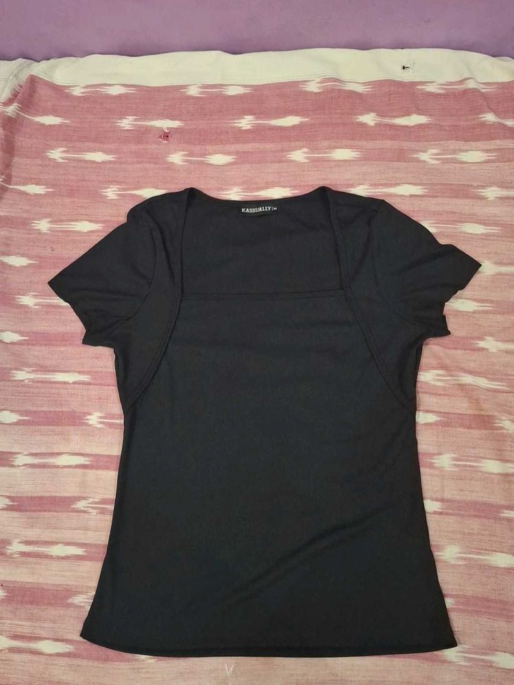 Stylish Black Square Neck Top