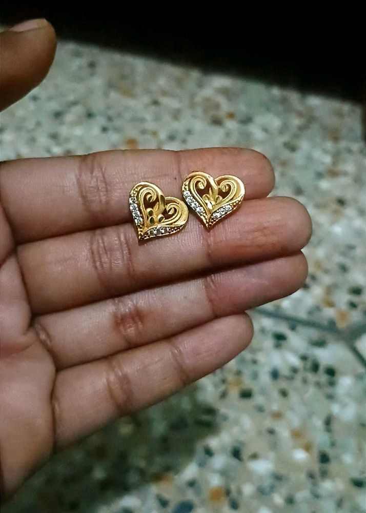 Gold plated heart Shaped Earrings with Stones