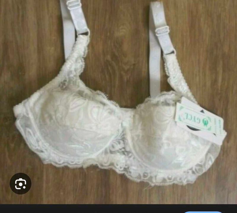 Elegant White Lace Bra with brief 👍