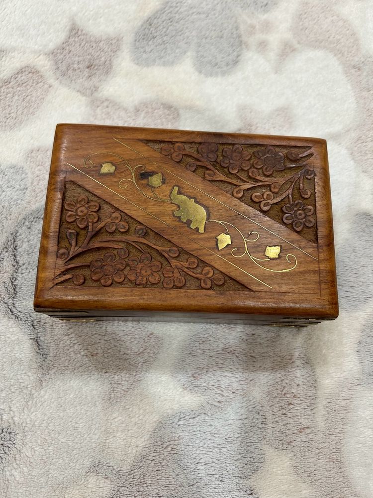 Wooden Stylish Jewellery Box