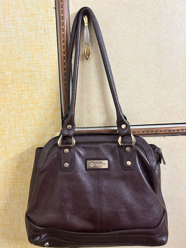 Stylish Brown Leather Handbag