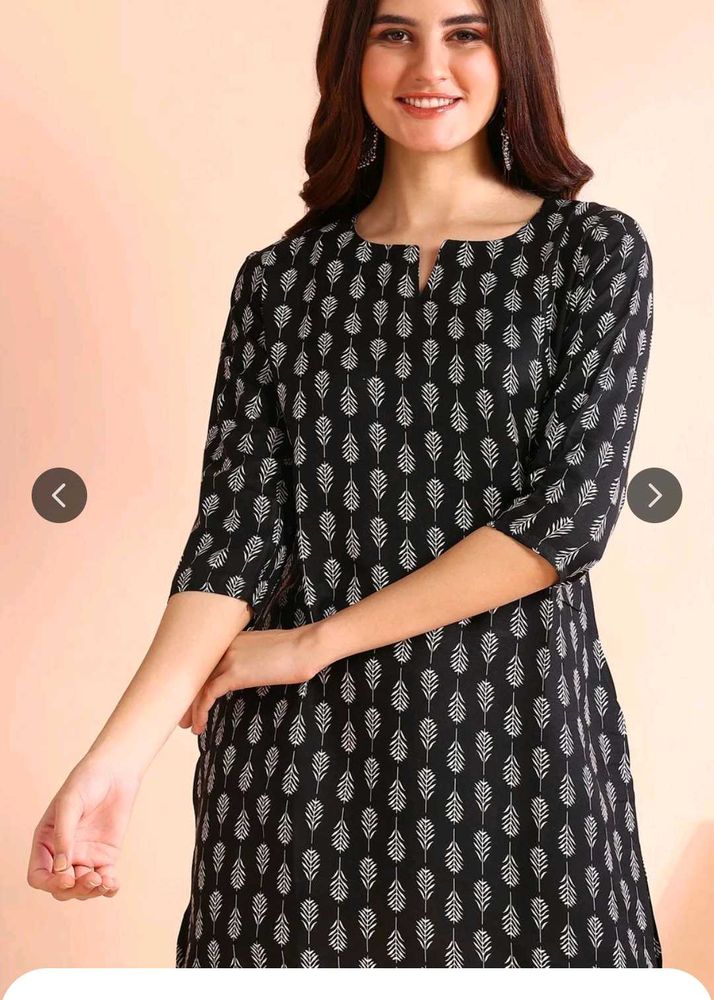 Stylish Black Kurta with Leaf Print