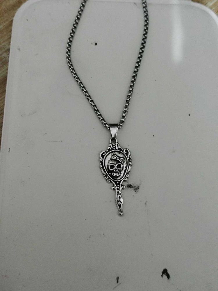 Skull Mirror Pendant Necklace