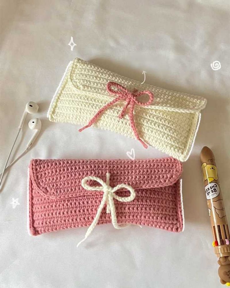 Handmade Crochet Pouch(1 piece)