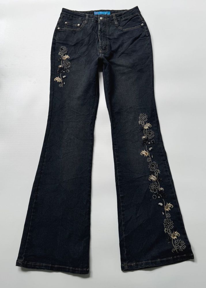 Y2K Embroidered Flared Jeans