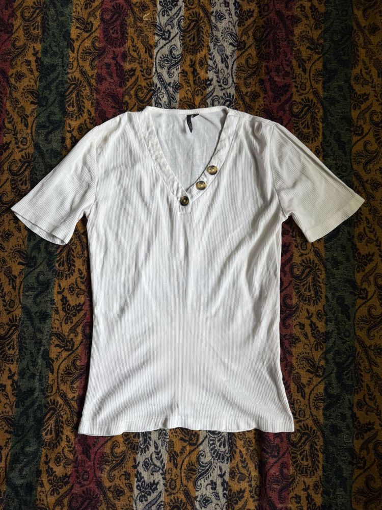 White V-Neck Ribbed Tee