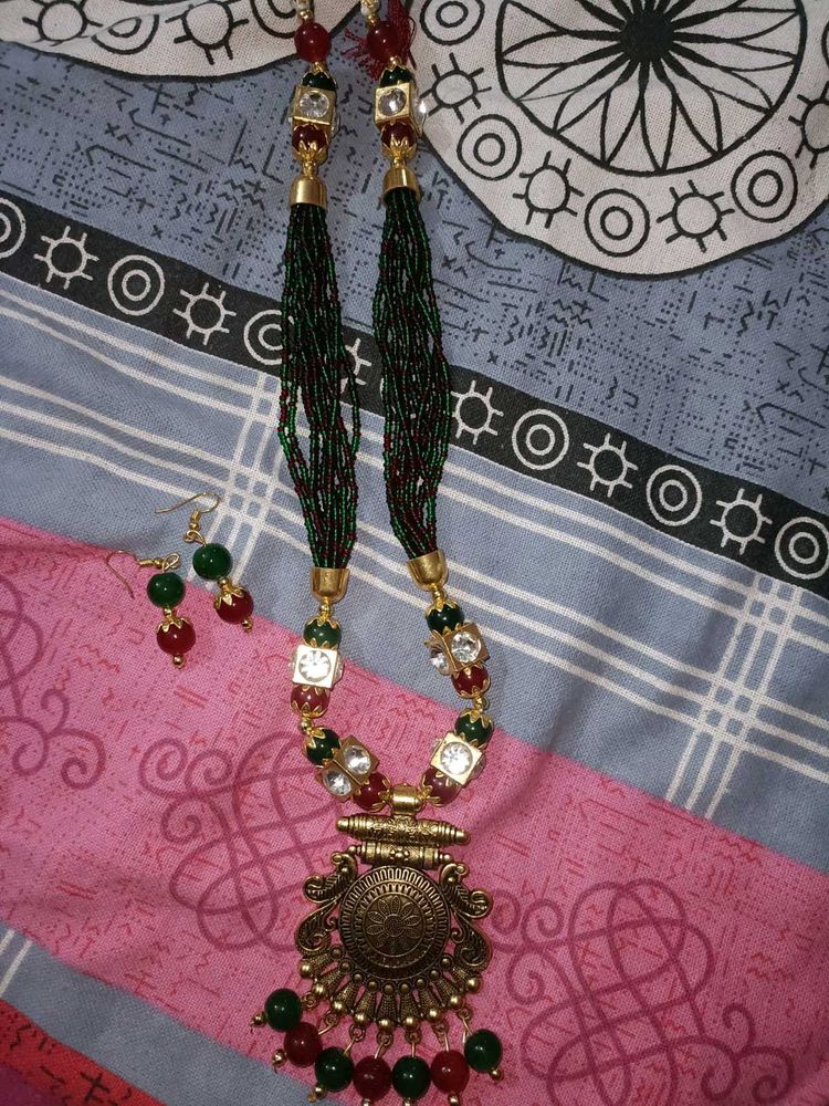 Ethnic Necklace and Earrings Set