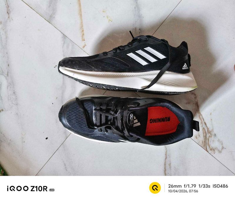unused Adidas Running Shoes(1st copy)
