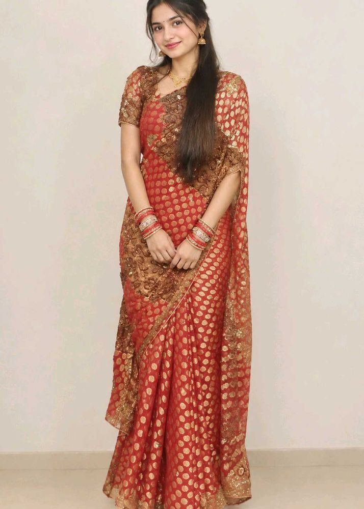 Elegant Rose &amp; Gold Saree with Blouse
