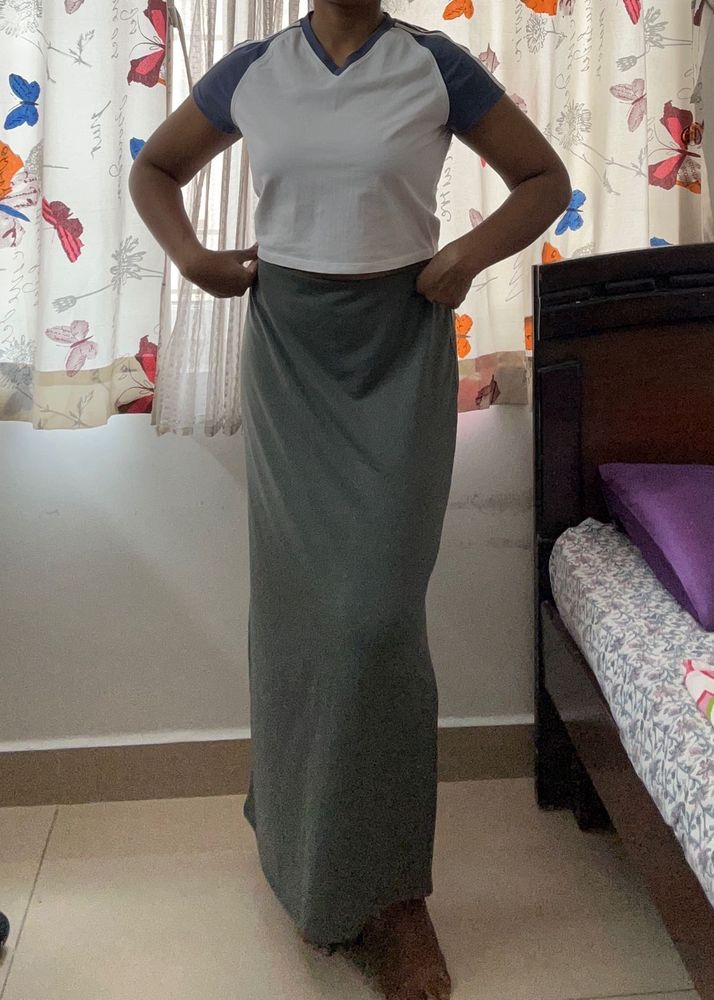H&amp;M Comfortable Olive Green Maxi Skirt