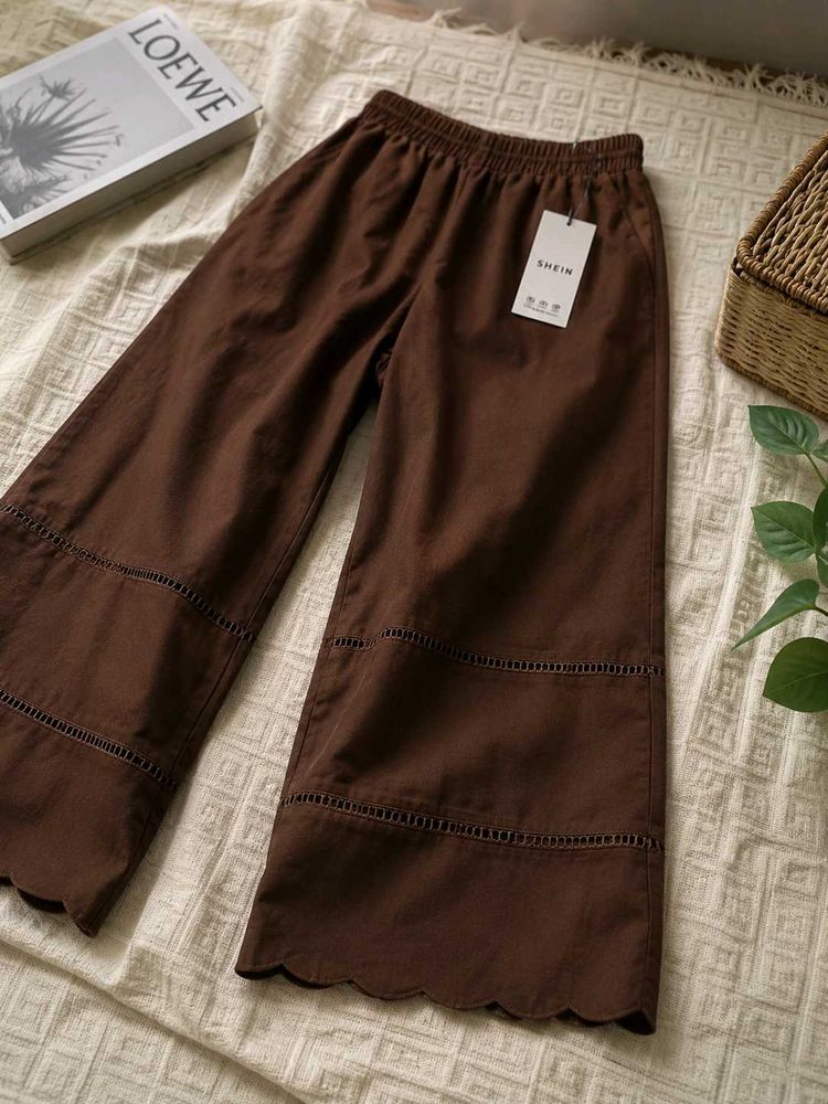 Stylish Brown Cropped Pants