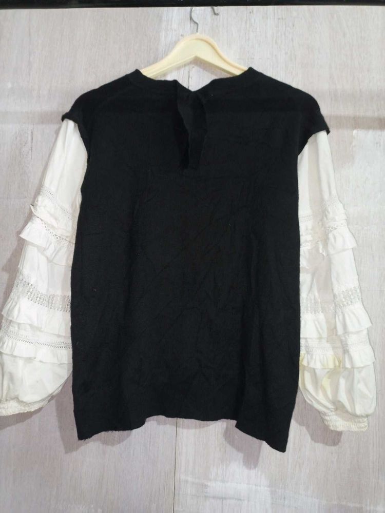 Black and White Ruffle Sleeve Top