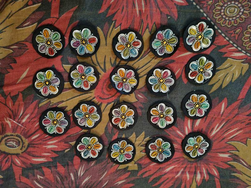 Embellished Floral Fabric Patches (Set of 19)
