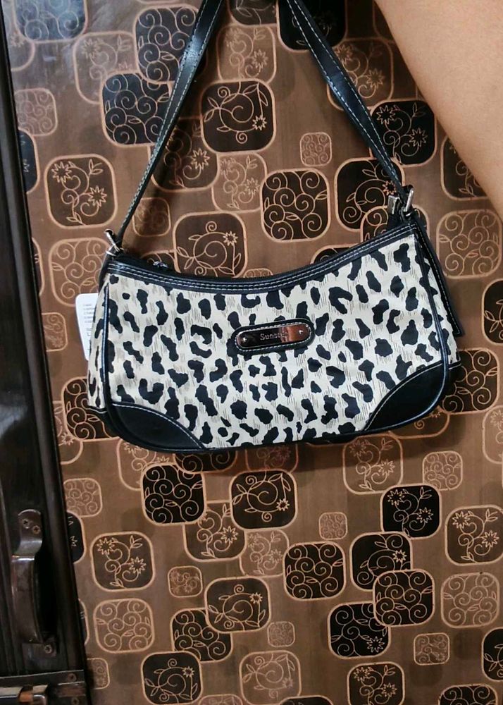 Leopard Print Shoulder Bag