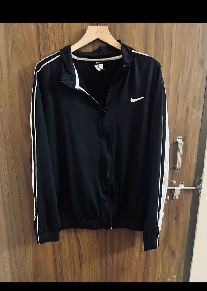 nike trsck jacket