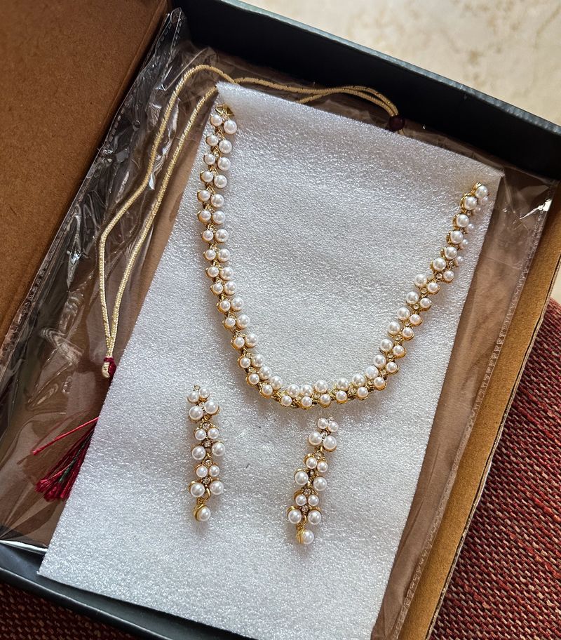 Pearl Choker &amp; Earrings (Set)