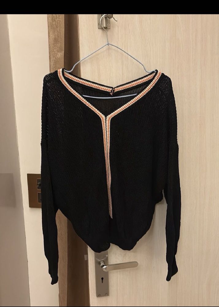 Black V-Neck Knitted Sweater