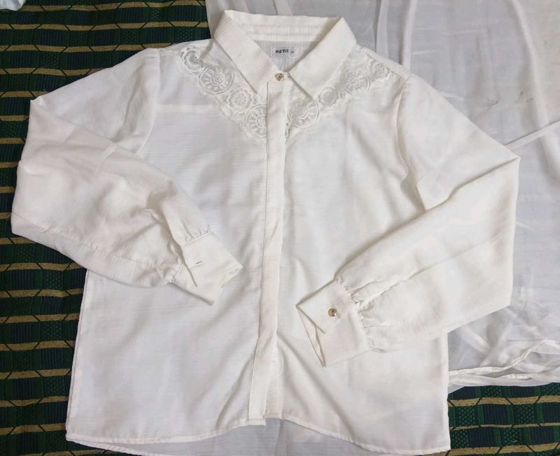 Elegant White Lace Trim Button-Up Blouse