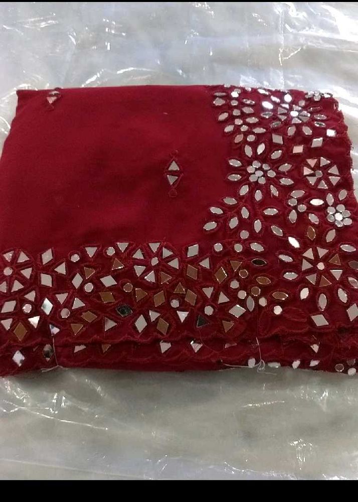 Mirrorwork Saree With Padded Blouse
