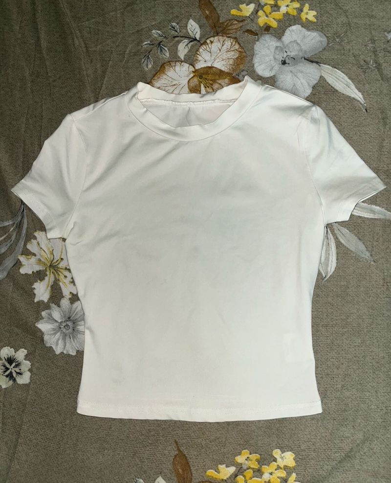 Basic White Crew Neck Tee