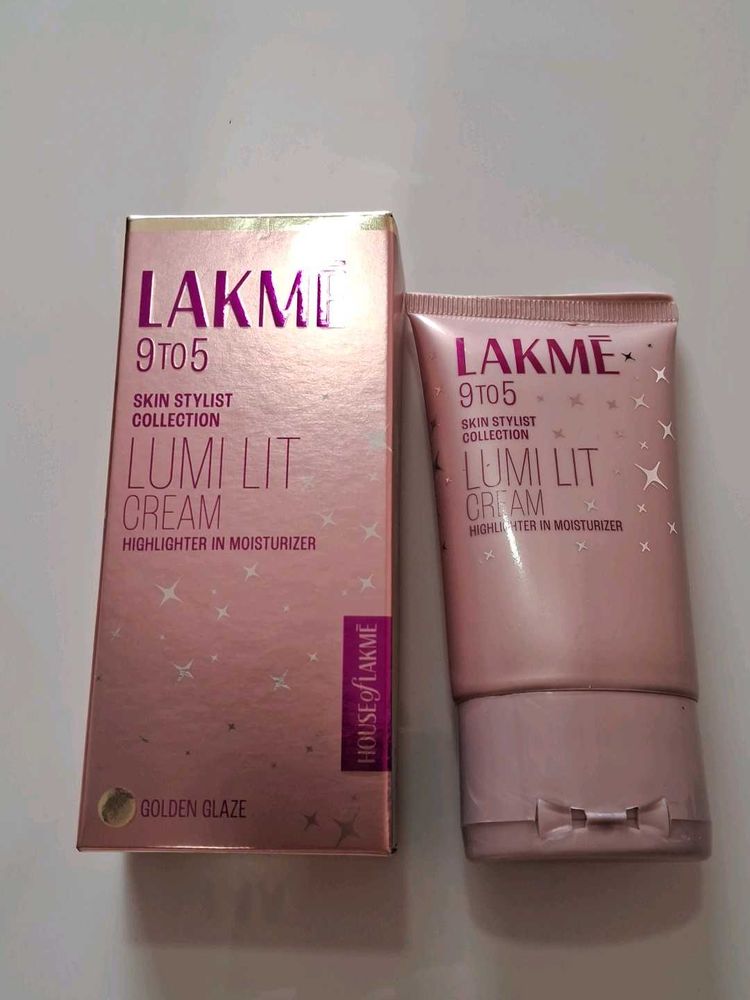 Lakme Lumi Lit Cream Highlighter