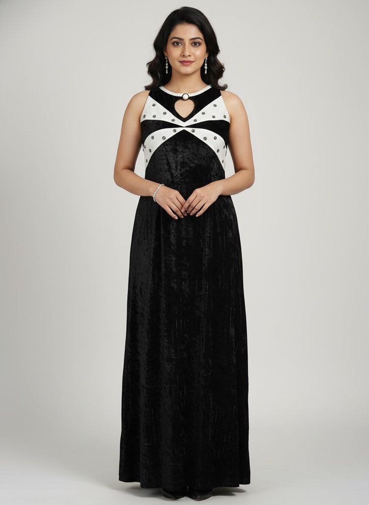Elegant Black Maxi dress Gorgeous 10/10