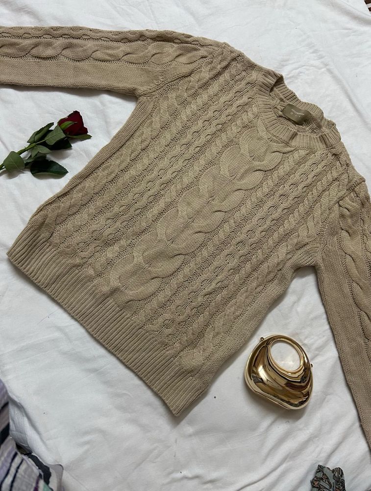 Cable Knit Pullover Sweater