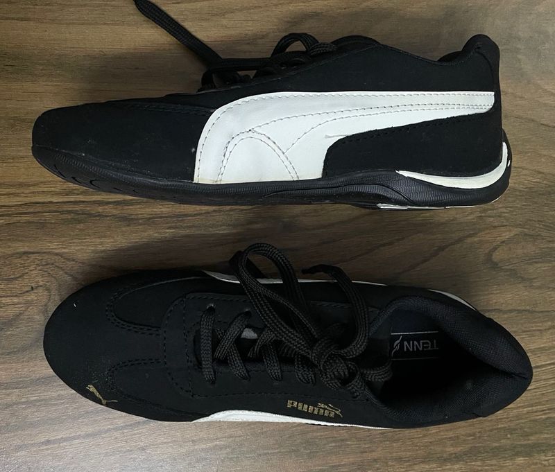 Classy Black &amp; White Shoes