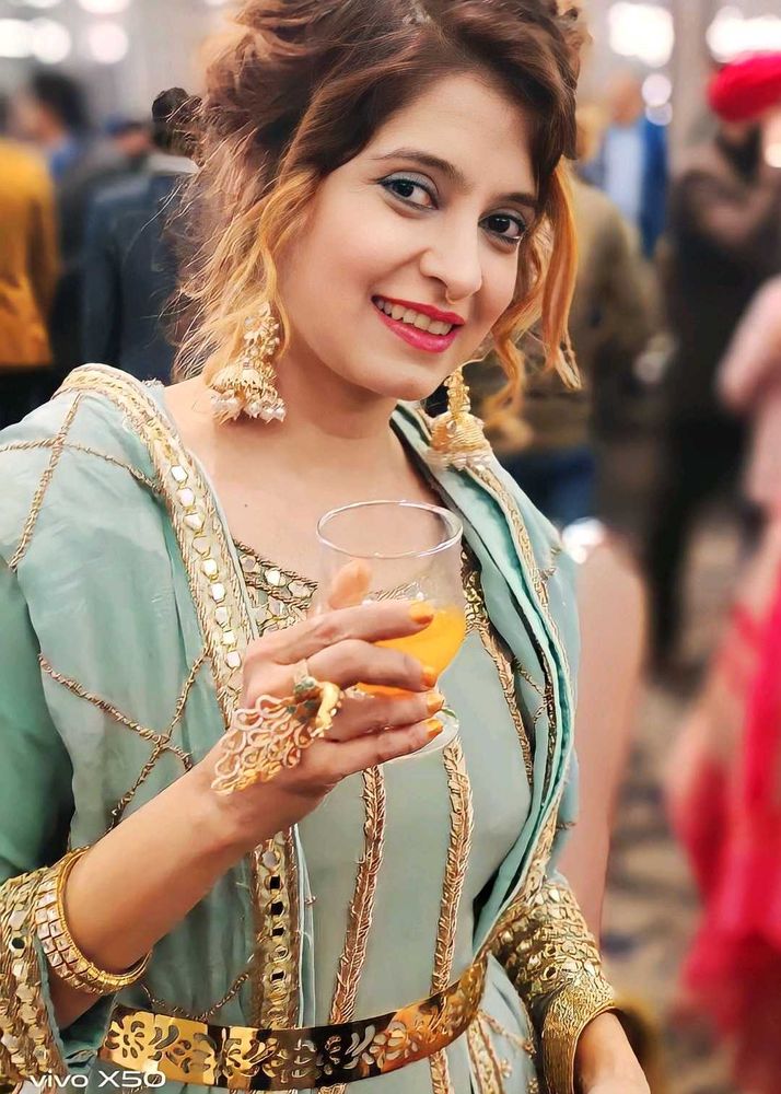 Elegant Indian Suit with Dhoti pants n Dupatta