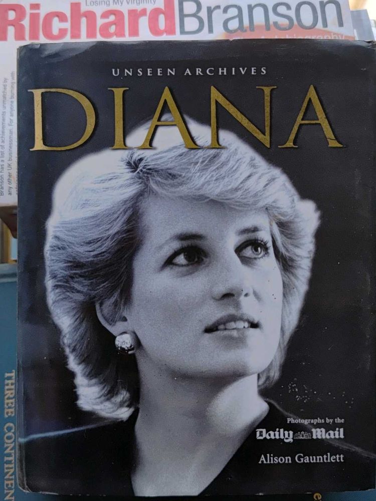 Diana: Unseen Archives Book
