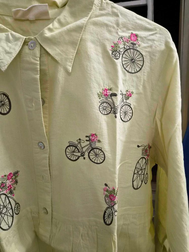 Chic Bicycle Print Button-Down Tunic Top