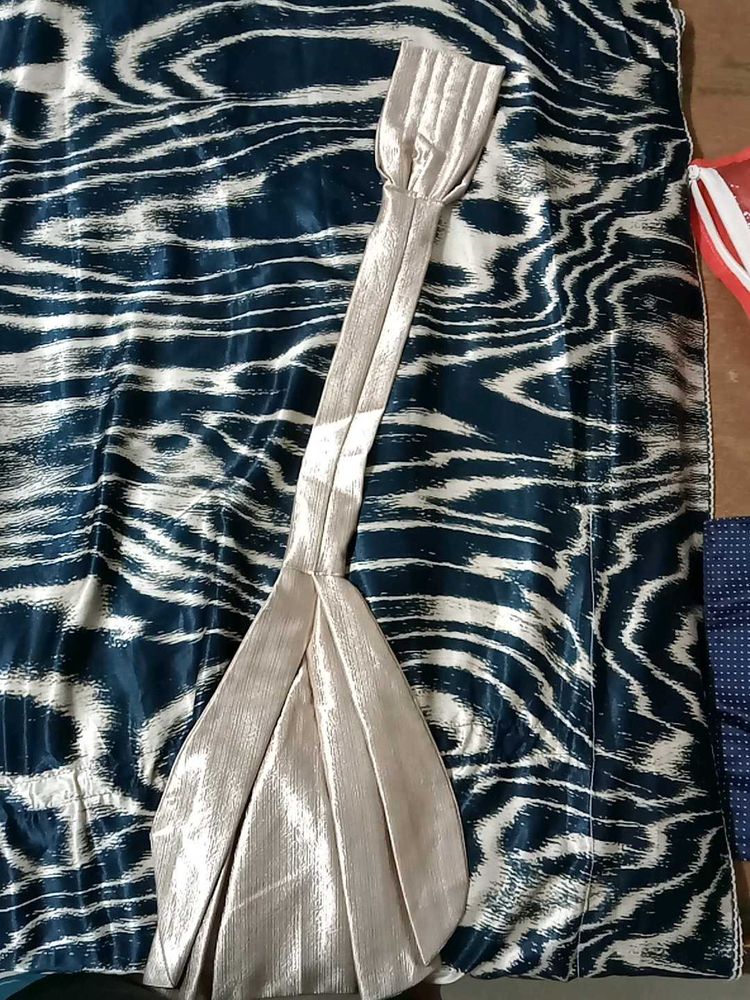 metalic unique tie