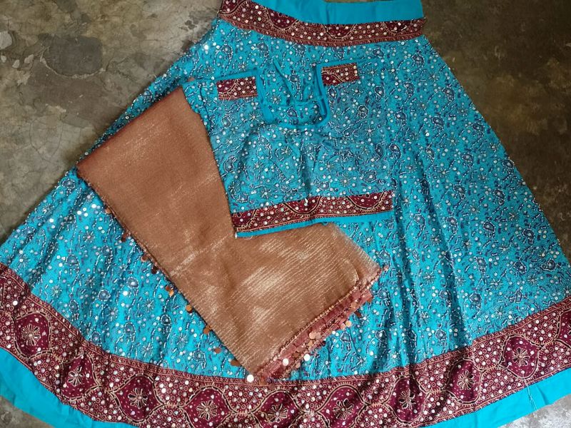 Heavy Lahenga And Blouse