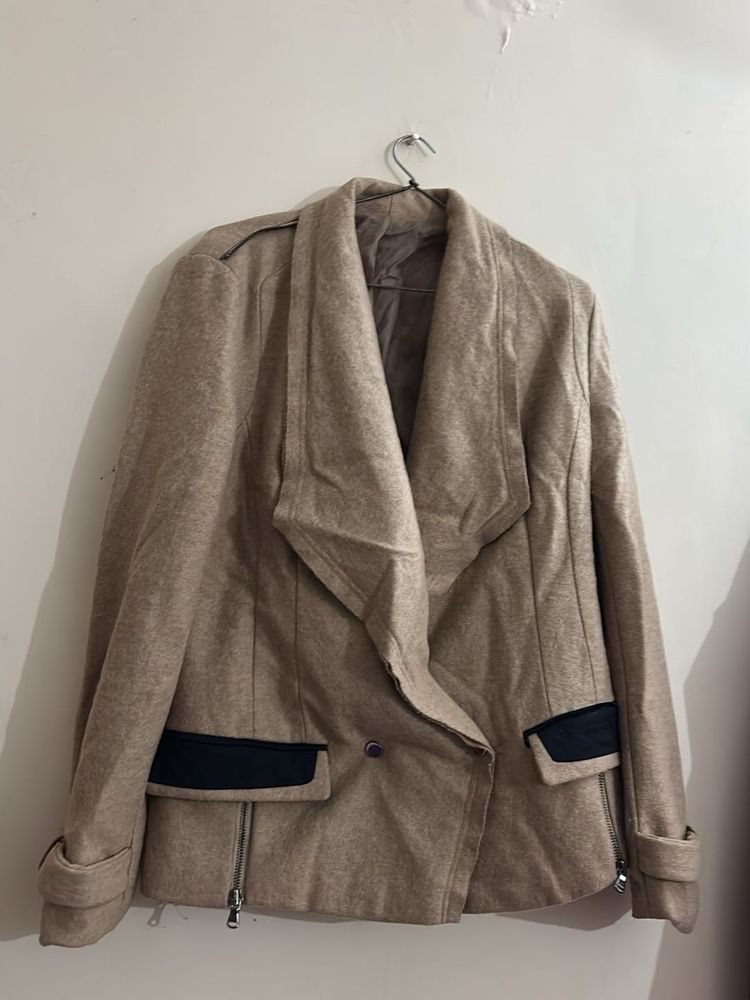 warm Elegant Tan Asymmetrical coat no flaws