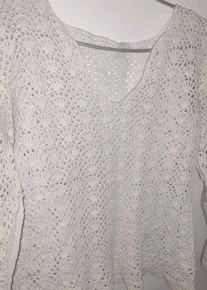 Crocheted V-Neck Long Sleeve Top