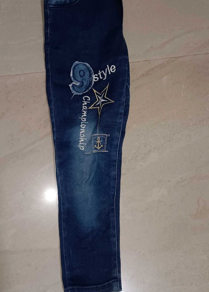 Stylish Blue Denim Jeans