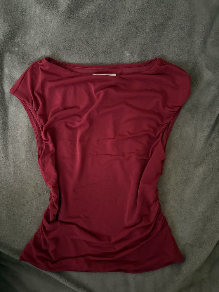H&amp;M Maroon Top