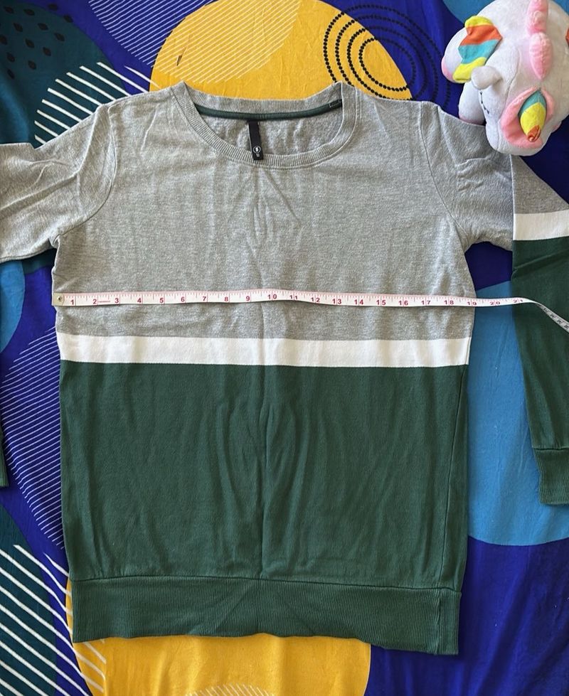 Color Block Pullover