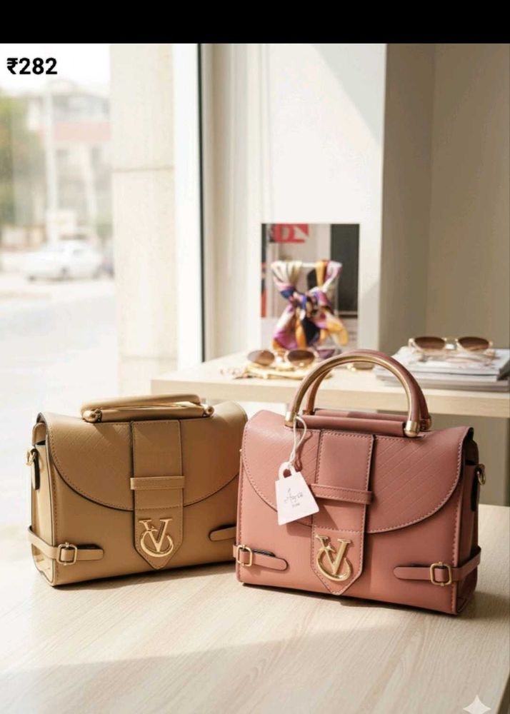 Stylish Handbags Set