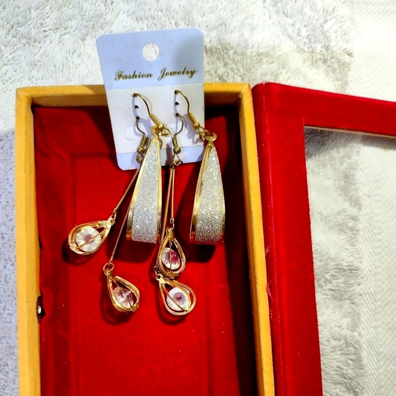 Elegant Gold-Tone Teardrop Earrings