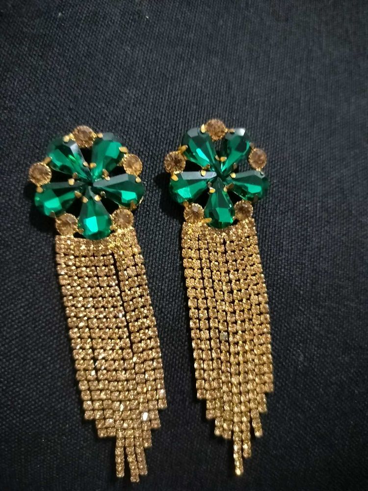 Stunning Green &amp; Gold Drop Earrings