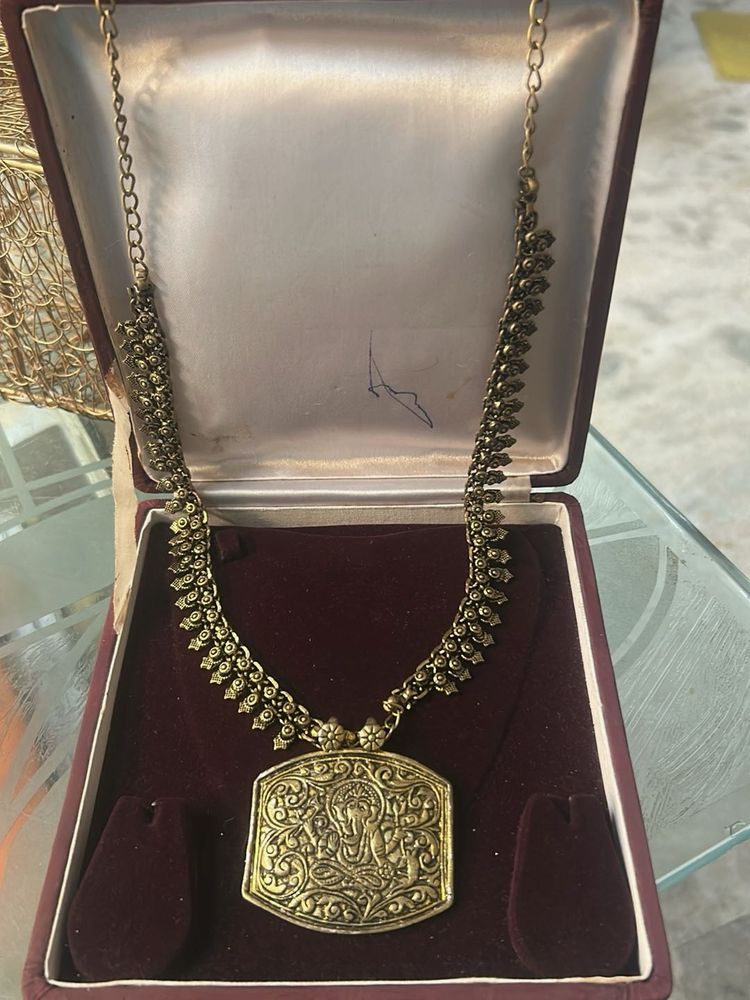 Antique Ganesh Pendant Necklace